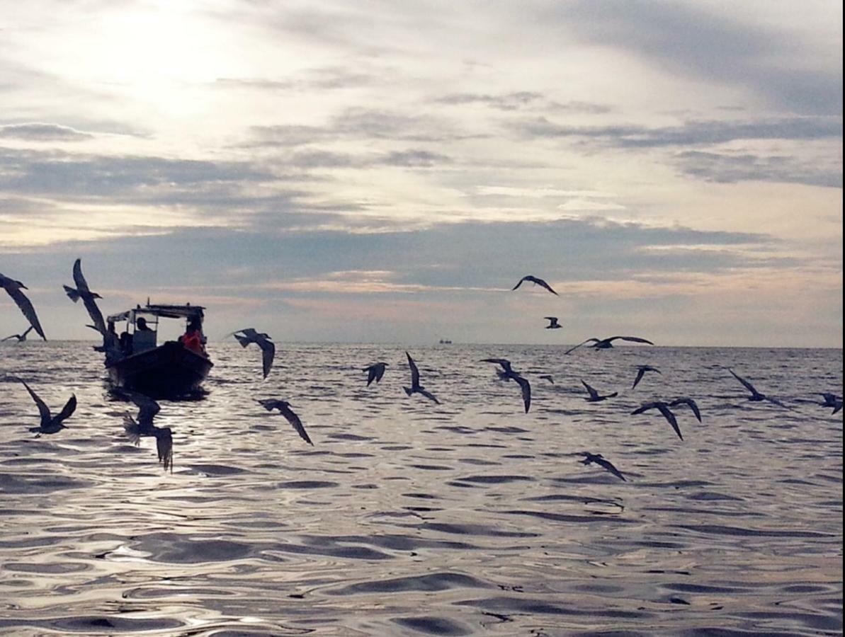 Gone Fishin' @ Kuala Selangorアパートメント エクステリア 写真